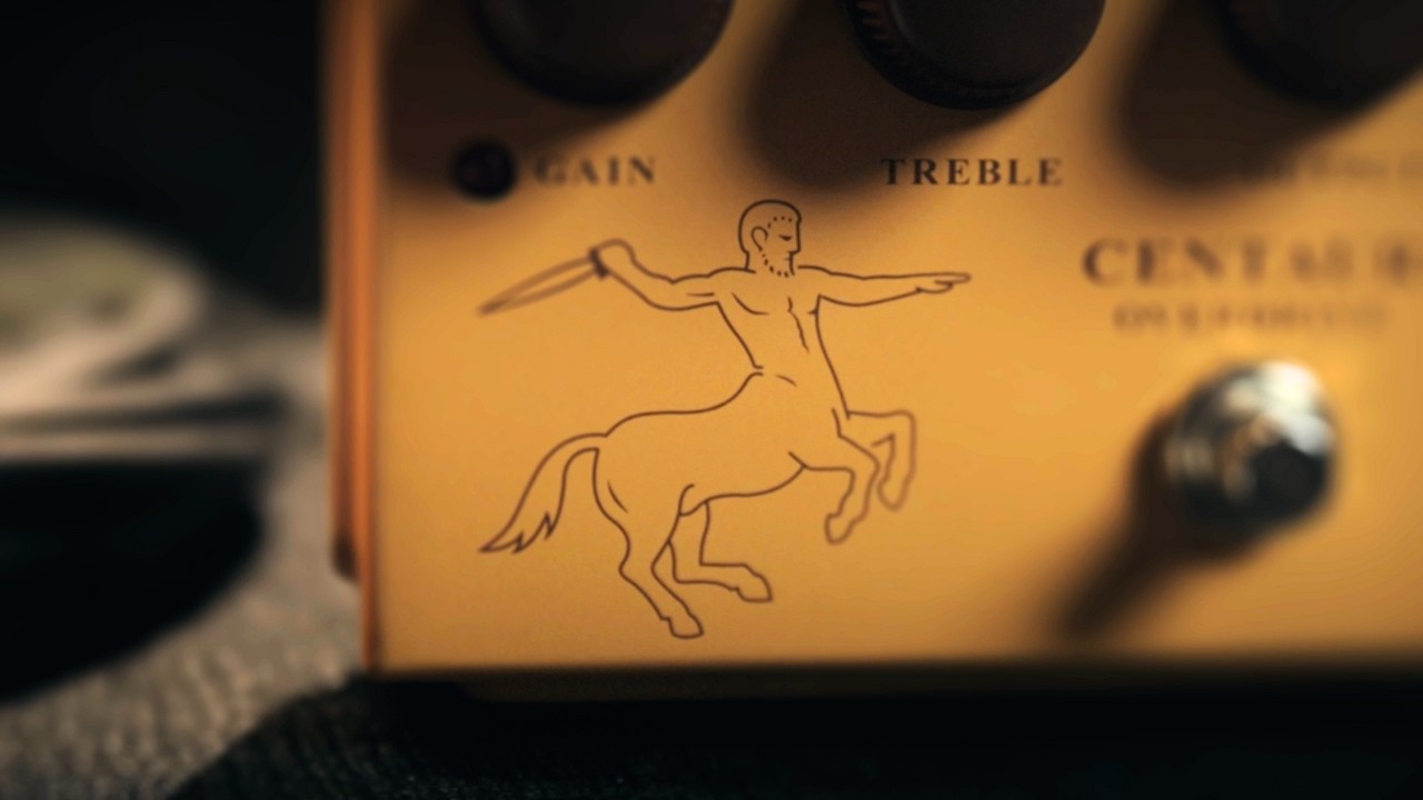 The stomp, the myth, the legend - Behringer CENTAUR OVERDRIVE - YouTube