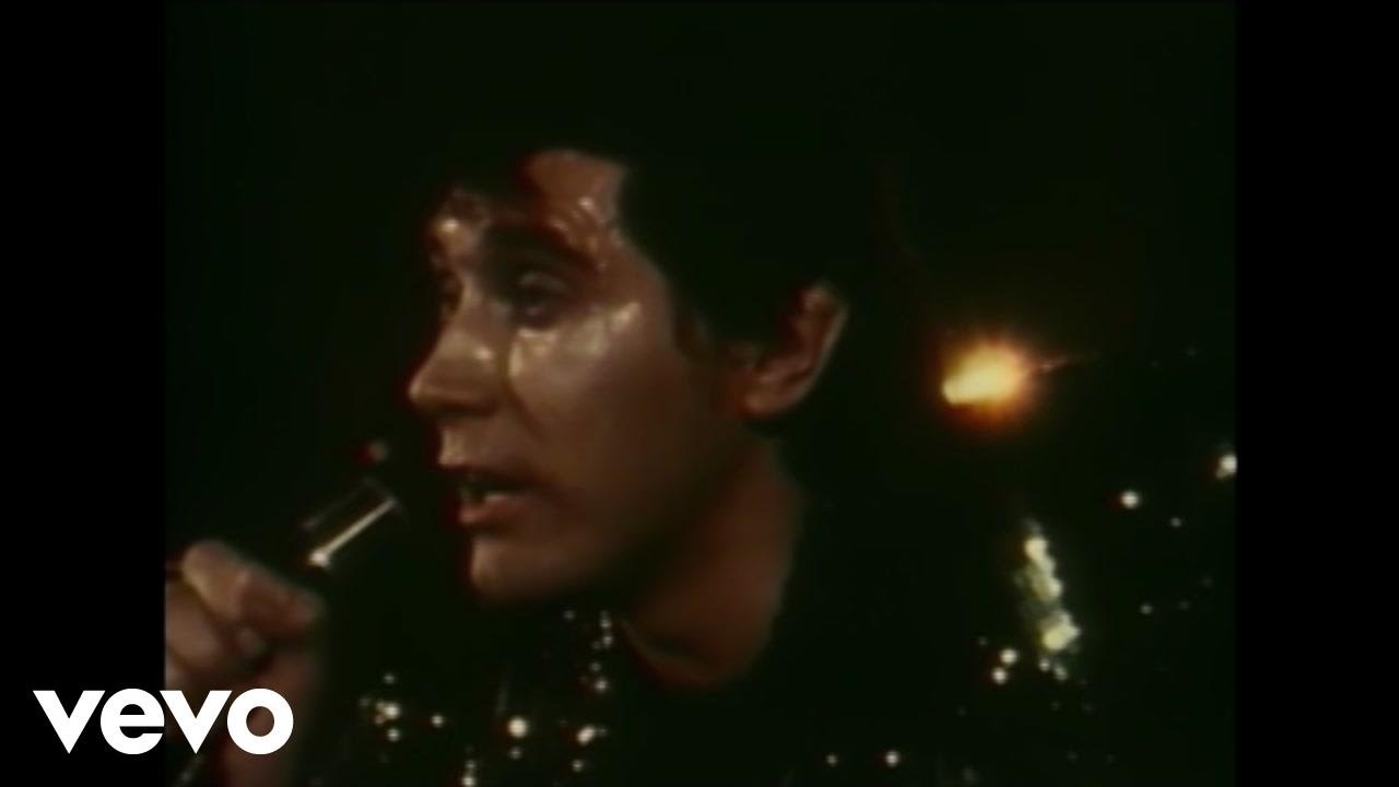 Roxy Music - Would You Believe? (Live At The Bataclan, Paris / 1972) - YouTube