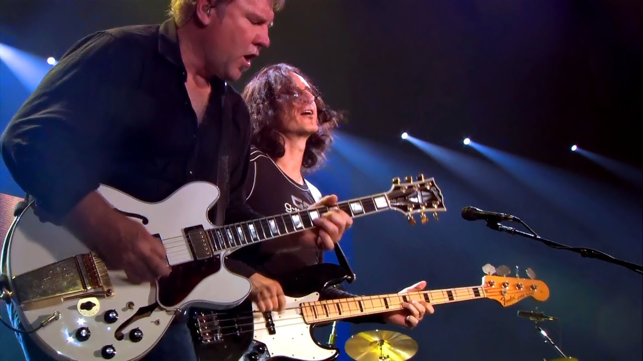 Rush ~ Working Man ~ R30 Tour ~ (HD 1080p) ~ September 24, 2004 at the Festhalle Frankfurt, Germany - YouTube