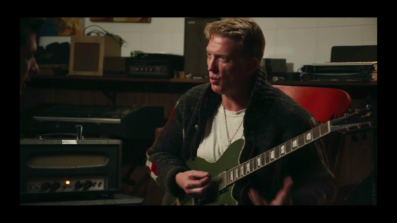 Josh Homme's secret weapon: Peavey Decade amp - YouTube