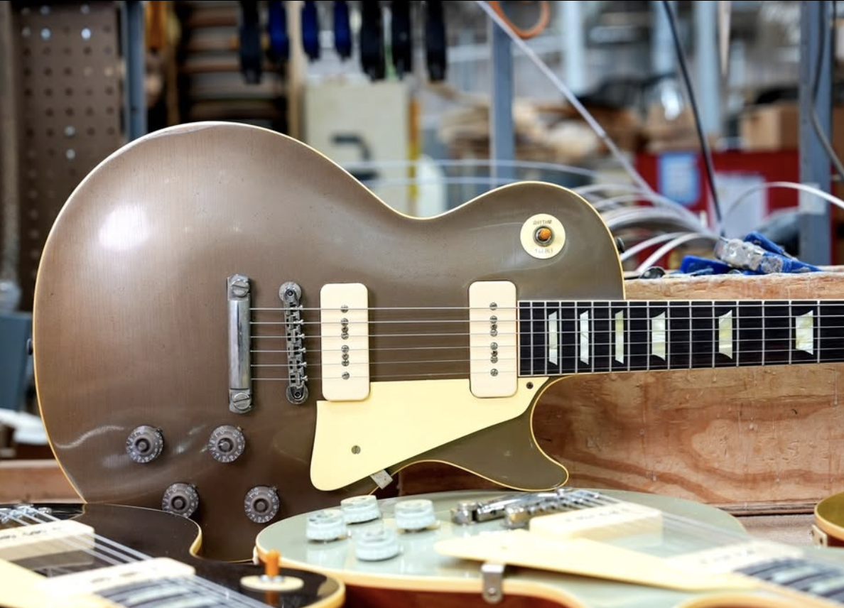 A Gibson 1955 NAMM Show Commemorative Edition Les Paul in Samoa Beige