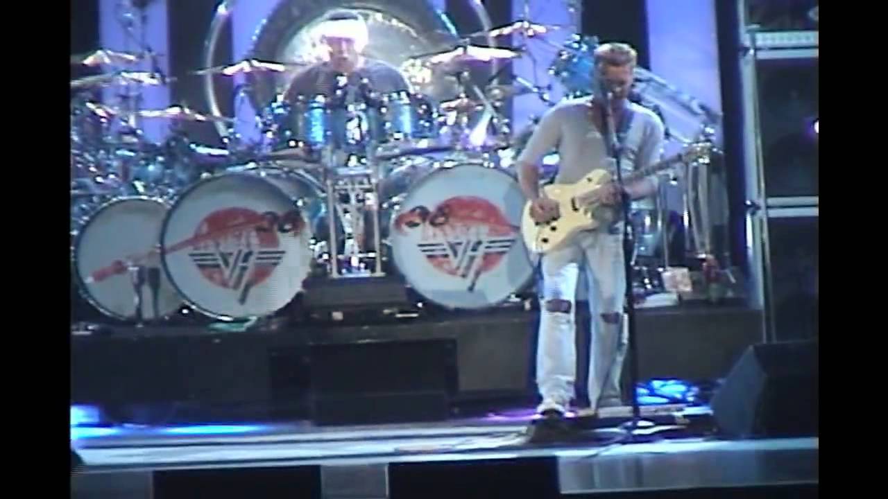 Van Halen - I'm The One & Runnin' With The Devil - 2008-05-15 - Baltimore, MD (VHFrance Videos) - YouTube