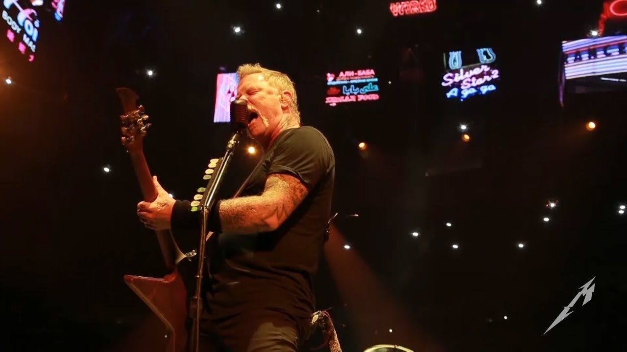 Metallica: Moth Into Flame (Pittsburgh, PA - October 18, 2018) - YouTube