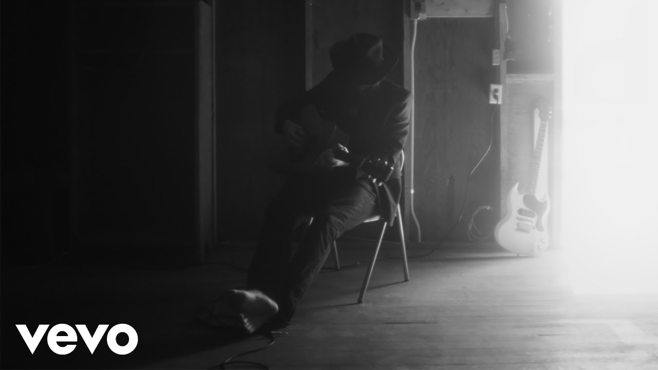 Bon Iver - S P E Y S I D E (Official Video) - YouTube