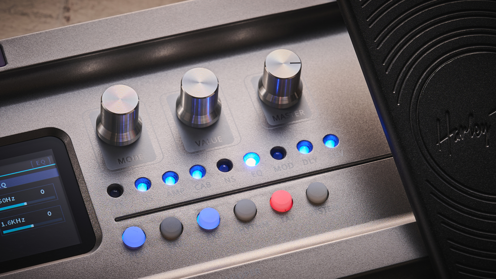 Harley Benton DNAfx GiT multi-effects