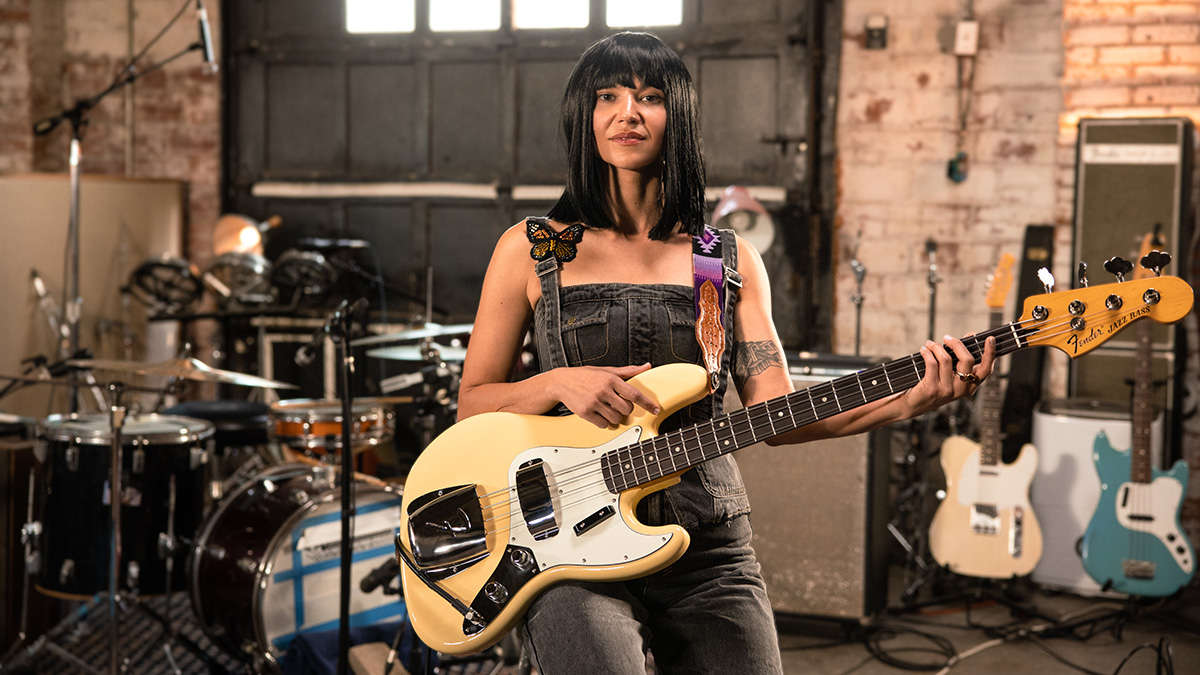 Laura Lee with her Limited Edition Laura Lee Jazz Bass