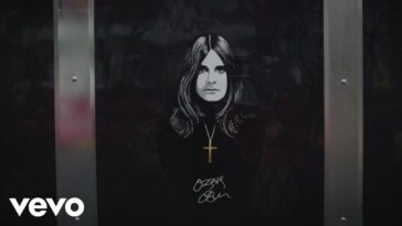 Ozzy Osbourne - Ordinary Man (Official Music Video) ft. Elton John - YouTube