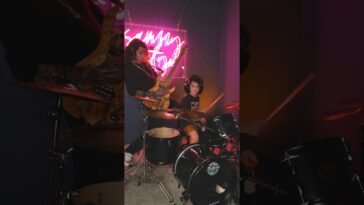 electric guitar jam