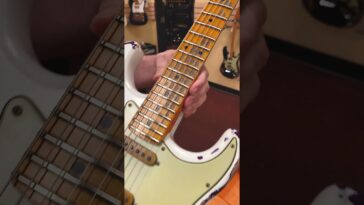 Fender Stratocaster