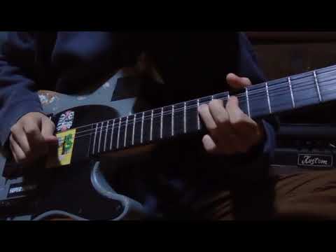 electric guitar solo
