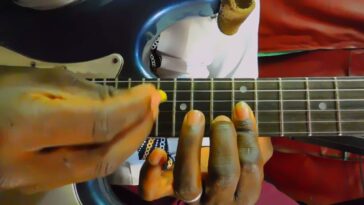 solo guitar