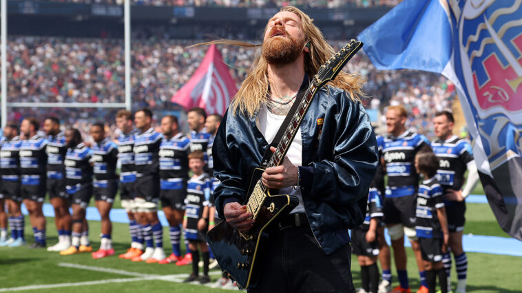“An absolute disgrace”: Sam Ryder channels Brian May with a stadium-sized electric guitar performance of God Save The King, but not everyone's happy about it