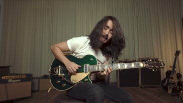 Mateus Asato - The Cure - YouTube