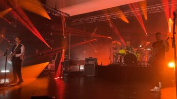 Muse - Unralling (Live Debut & World Premiere) - Helsinki Cultural House 12.6.2025 Finland - YouTube