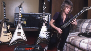 Randy Rhoads' practice pedalboard designed to please Ozzy