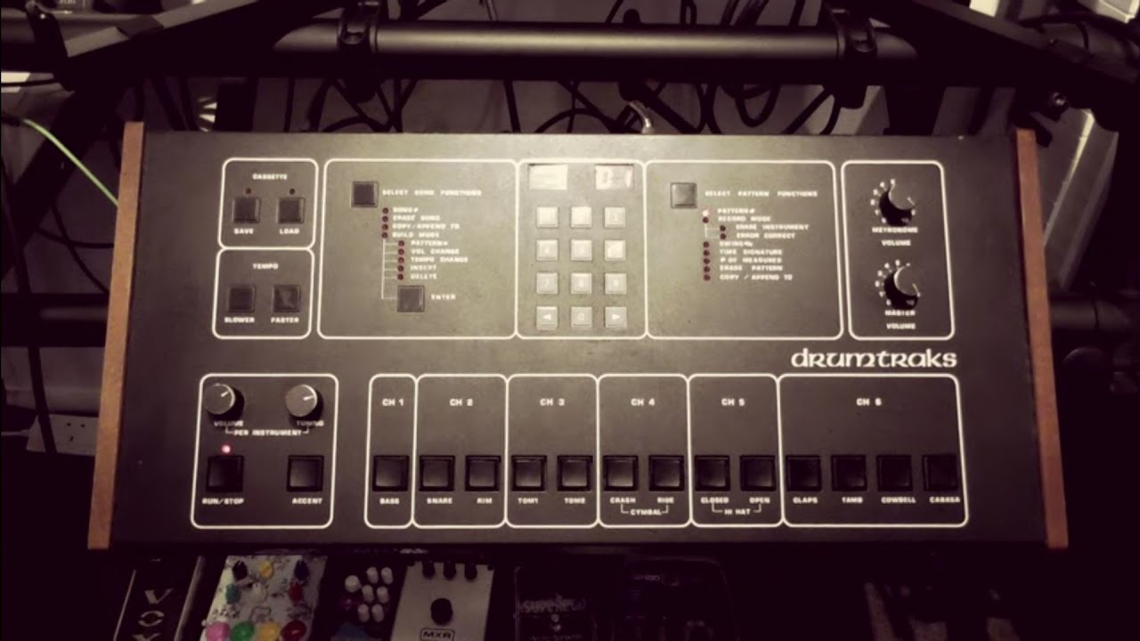 Drumtraks: Sequential's answer to the LinnDrum (includes FREE SAMPLES) - YouTube