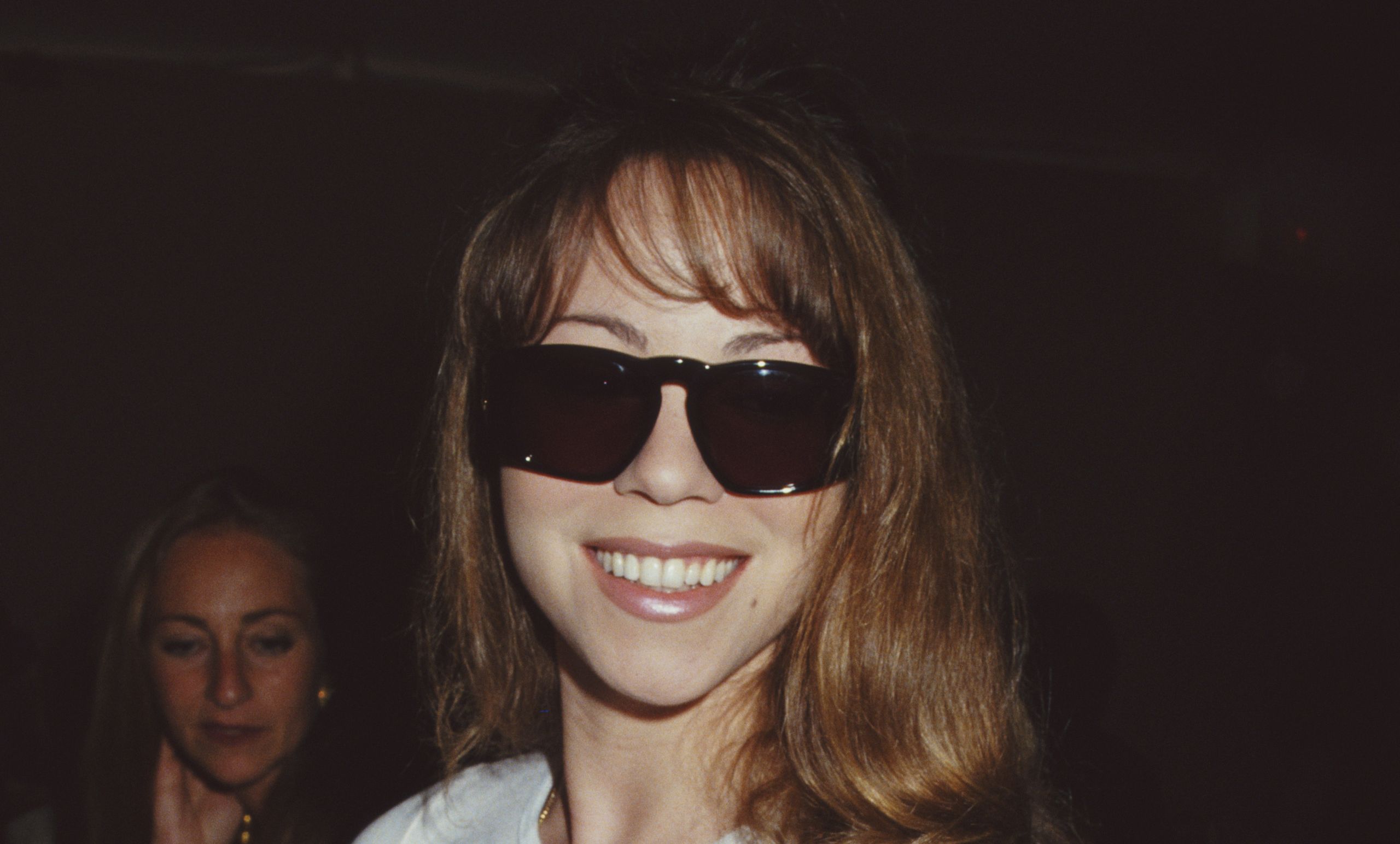 “Defying Expectations: Which '90s Pop Star Created an Unreleased Grunge Album?”]