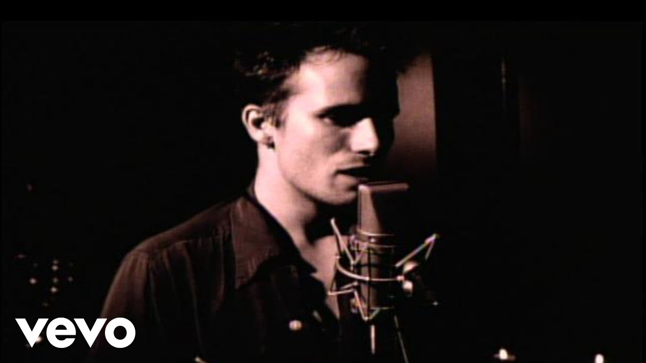 Jeff Buckley - Hallelujah (Official Video - Live at Bearsville) - YouTube