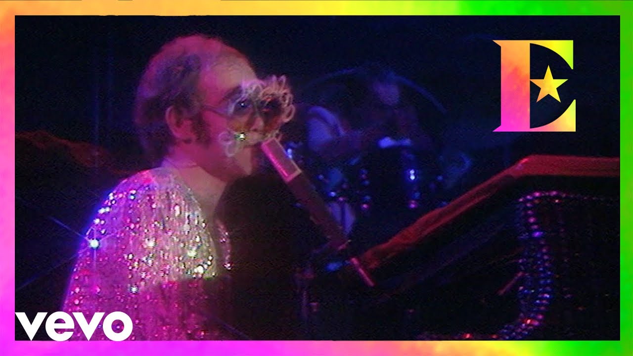 Elton John - Lucy In The Sky With Diamonds (Live On The Old Grey Whistle Test) - YouTube