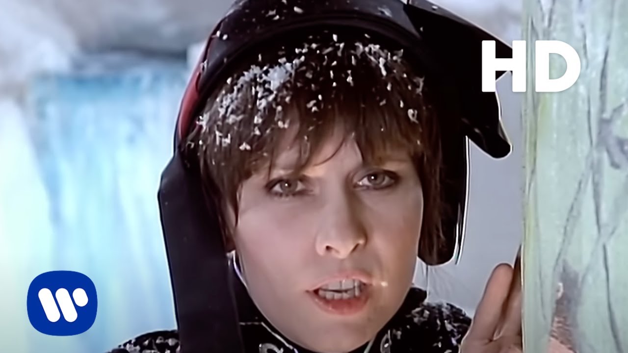 Pretenders - 2000 Miles (Official Music Video) [HD] - YouTube