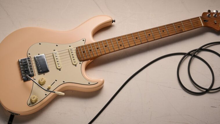 "Cort G200SE Review: Comparable to Affordable Squier, Epiphone, and Yamaha Guitars"]