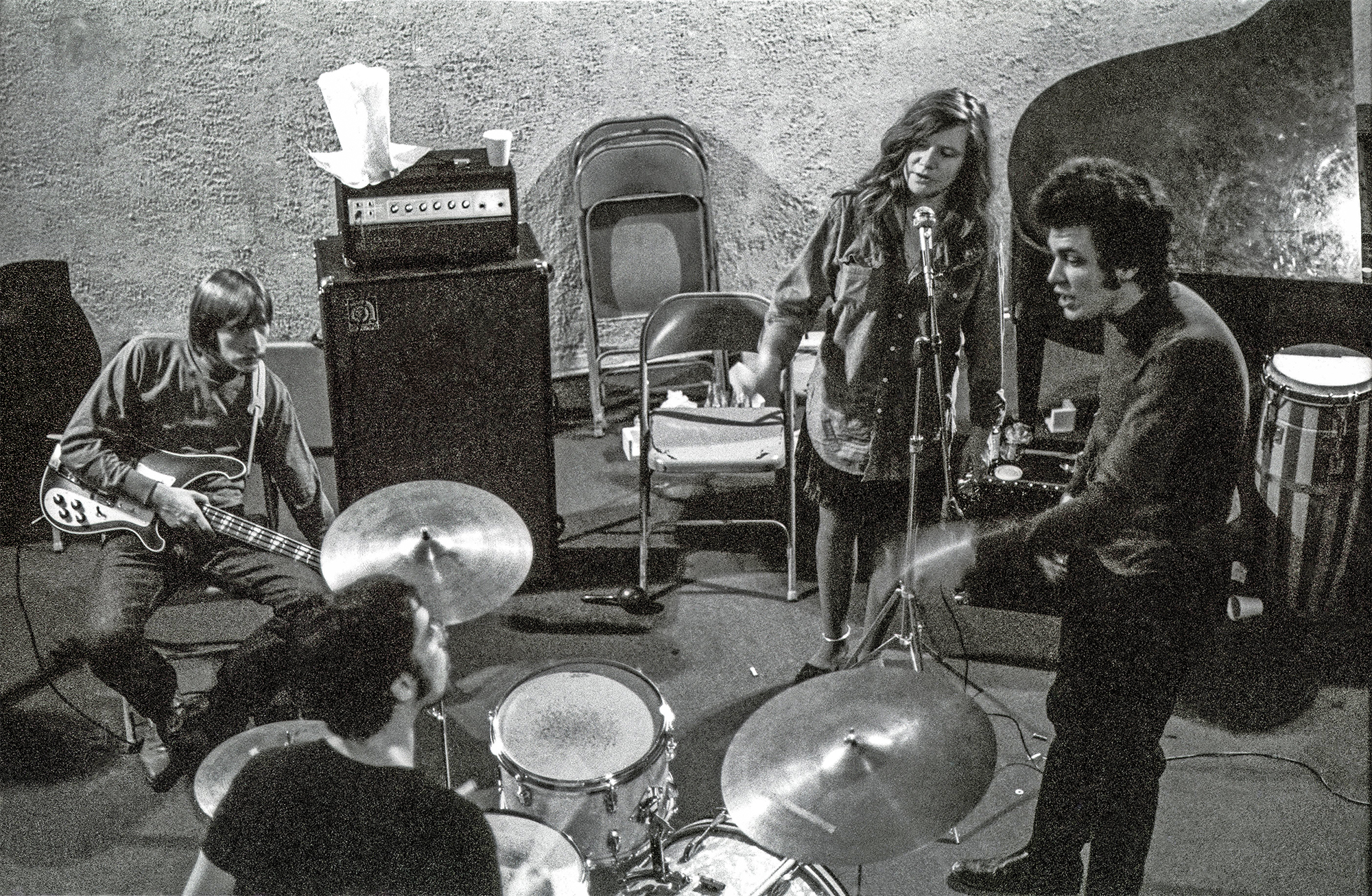 Guitarist Mike Bloomfield rehearses with Janis Joplin and her new backing band the Kozmic Blues Band at the Stax Records studio on December 20, 1968 in Memphis Tennessee.