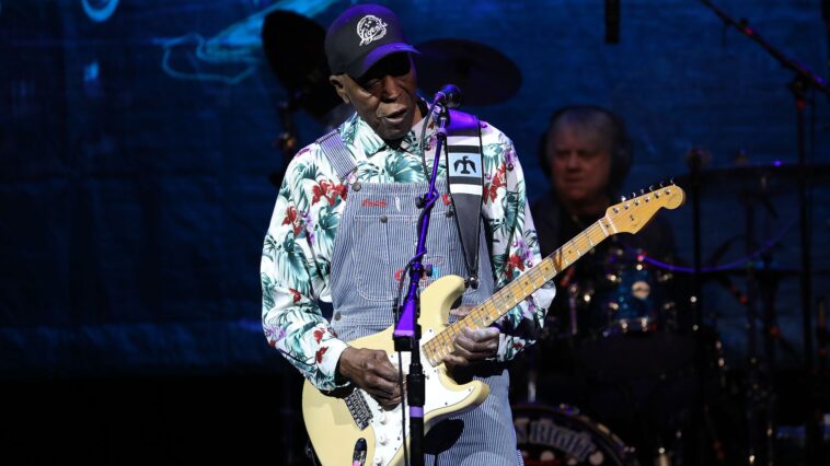 How Buddy Guy Unintentionally Discovered Guitar Feedback]