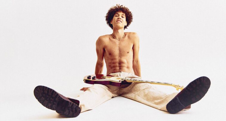 Is Brandon "Taz" Niederauer the next guitar sensation?]