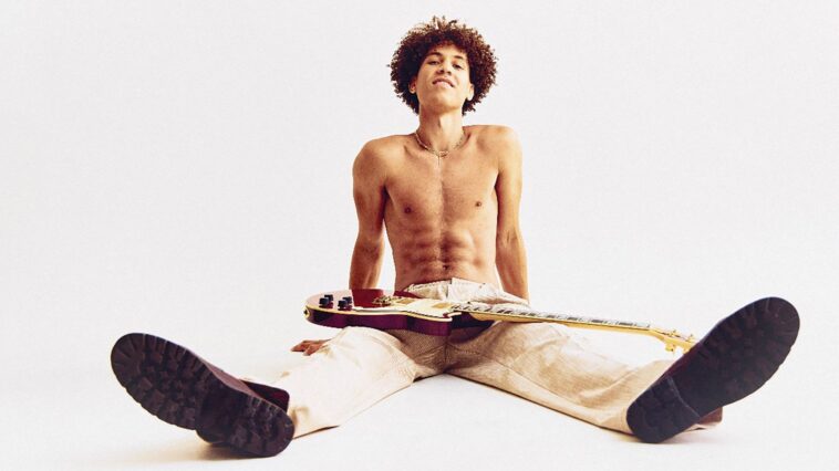 Is Brandon "Taz" Niederauer the next guitar sensation?]