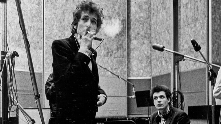 "It's heartbreaking how he passed away. He opened the blues to many people like me." Bob Dylan and Jorma Kaukonen reflect on the 1960s guitar legend who sparked an electric blues movement and died in solitude and obscurity.]