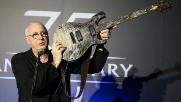 Paul Reed Smith Reflects on His Early PRS Years]