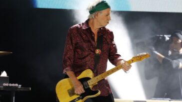 Rolling Stones said to halt 2026 tour plans.]
