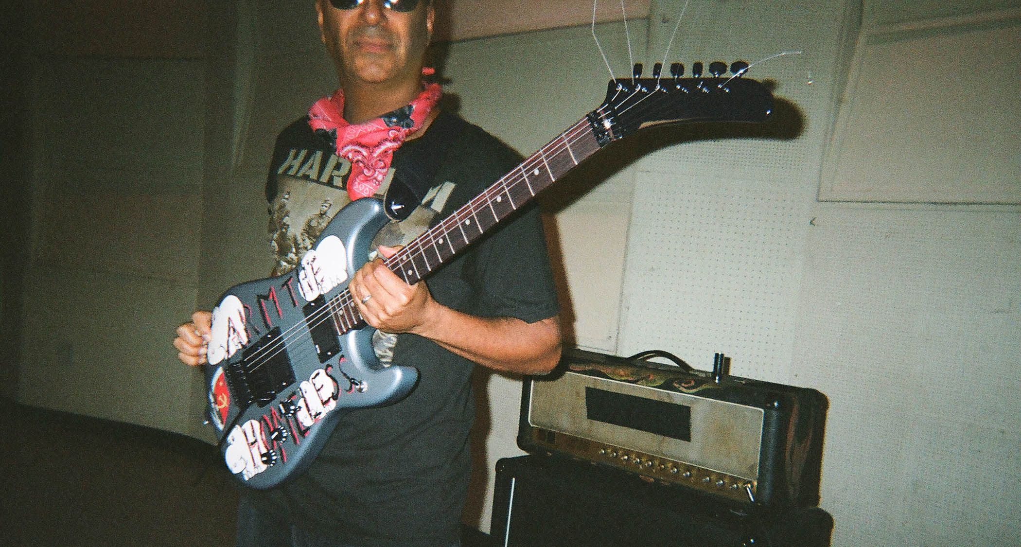 "Tom Morello's Favorite Electric Guitar, the ‘Arm the Homeless,’ Reimagined by Fender: A Lifelong Companion in Music and Artistic Discovery"]