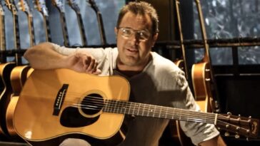 Vince Gill Reflects on the Martin Guitar that Kickstarted His Career]