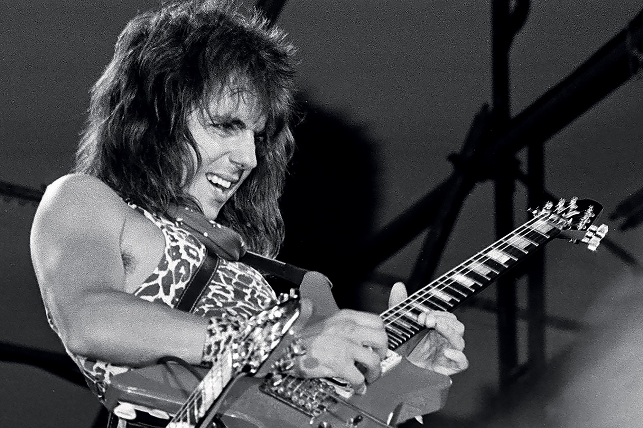 Craig Chaquico shreds on a crazy-shaped electric as Starship perform in 1984.