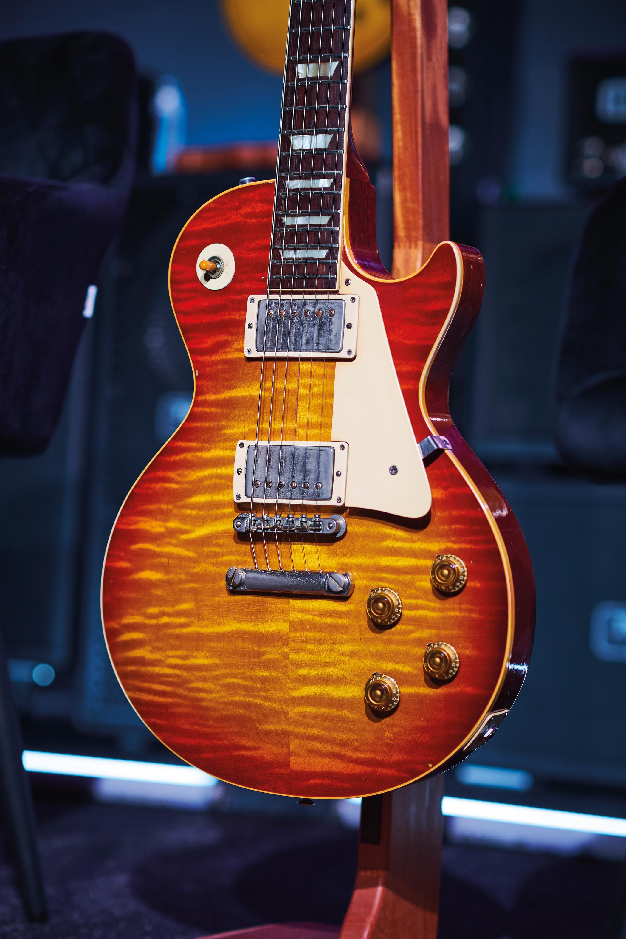 Guitarist x Gibson The 'Burst Experience: Surprisingly few original &rsquo;Bursts were made with any figuring in the top and even fewer survive with a nice vivid cherry sunburst &ndash; making &lsquo;Minnesota&rsquo; a rare (and historic) beauty indeed