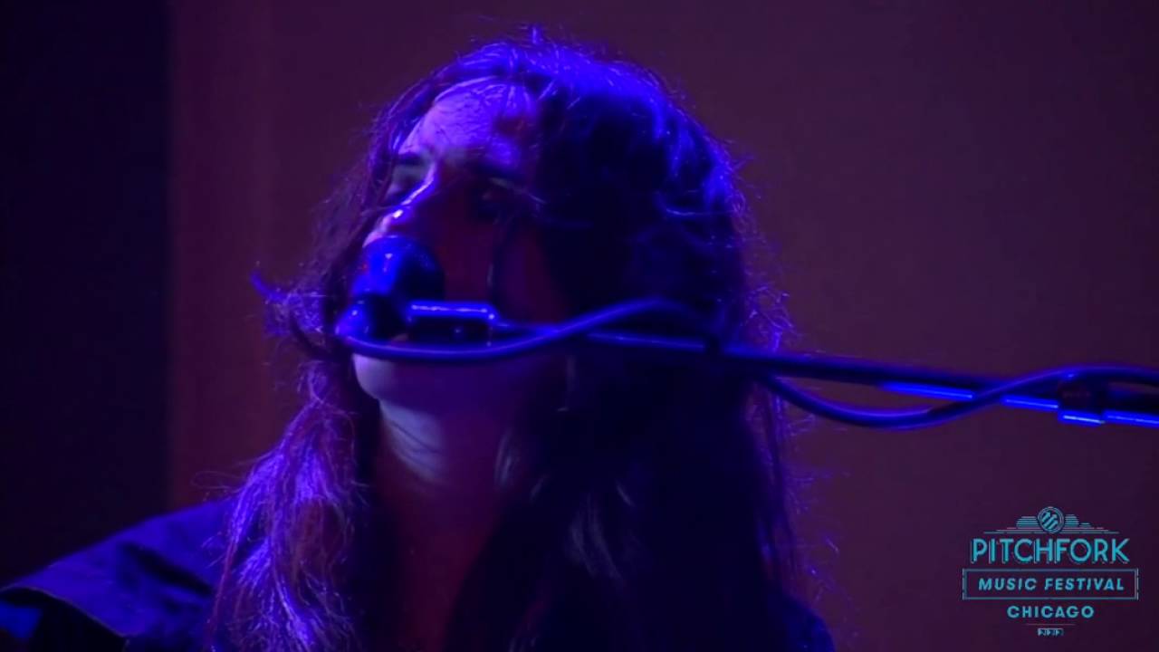Beach House - Pitchfork Festival - Space Song - 5.15 - YouTube