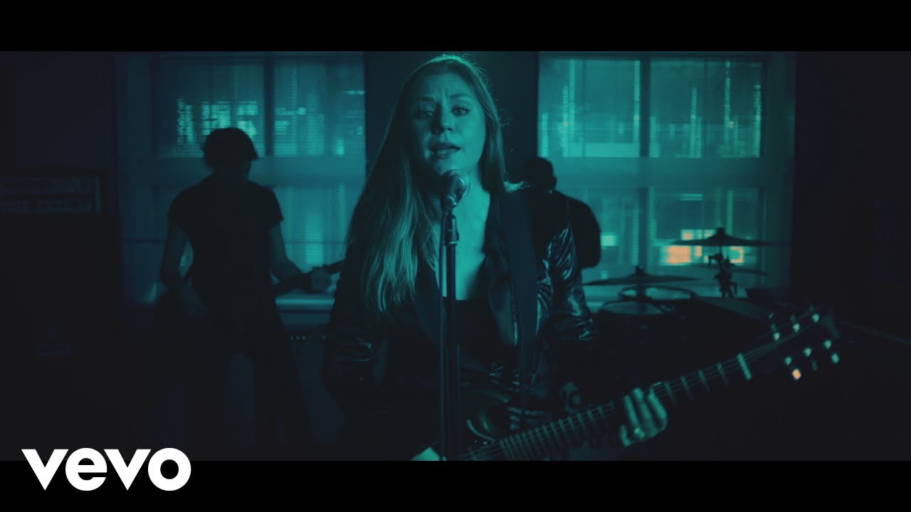 Joanne Shaw Taylor - Bad Love (Official Video) - YouTube
