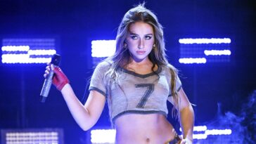 "Confident that’s the SexyBack snare. Thanks, Timbaland": Producer Ryan Tedder discusses incorporating a classic '00s drum sound in Tate McRae's 'Greedy' and the recurring Omnisphere preset used.]