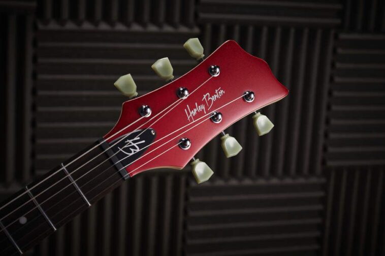 Harley Benton shuts down its official U.S. Reverb shop.]