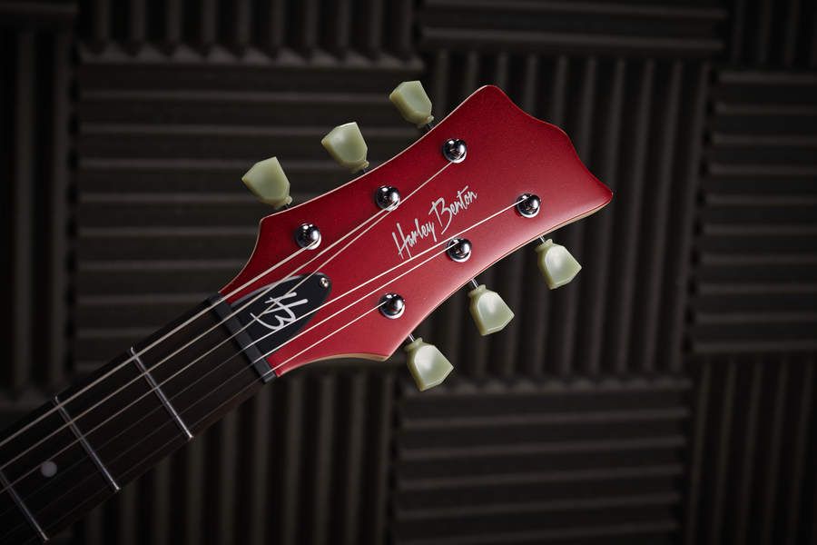 Harley Benton shuts down its official U.S. Reverb shop.]