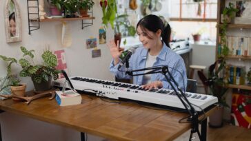 "Hello everyone! How’s it going? Korg’s Liano Live! is a portable piano designed to simplify livestreaming your performances, making it as effortless as clicking that like button."]