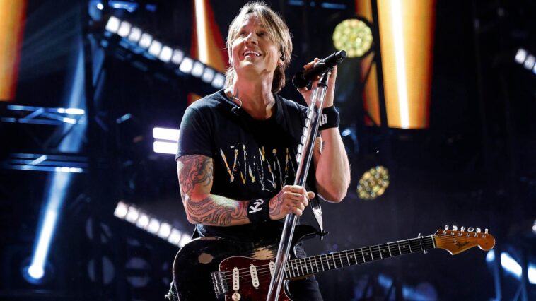 Keith Urban Reflects on Losing the Opportunity to Purchase a Dumble Amp]