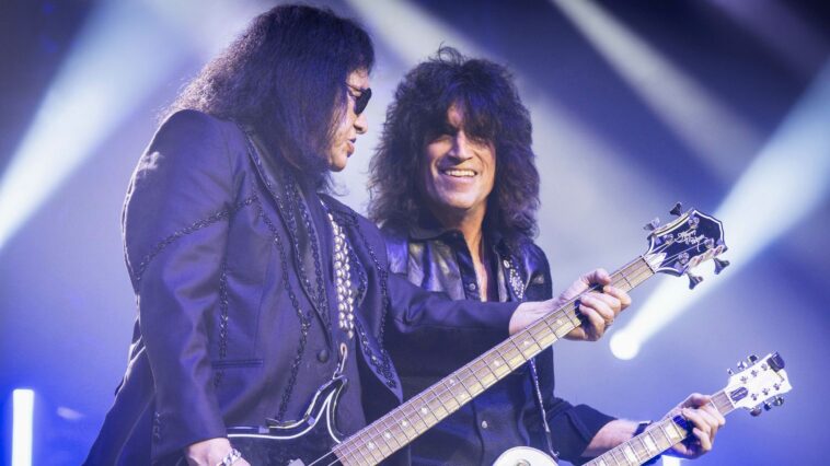 "Same Model Paul McCartney Used in 'Yesterday' on The Beatles' '65 Ed Sullivan Show: The Heavy Metal Star's Most Beloved Guitar is Acoustic"]