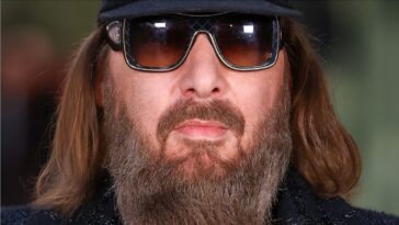 "Sebastian Tellier Reflects: 'I imagined I’d gain immense fame from this crash, captivating millions' – His Experience at the Eurovision Song Contest in a Golf Buggy"]