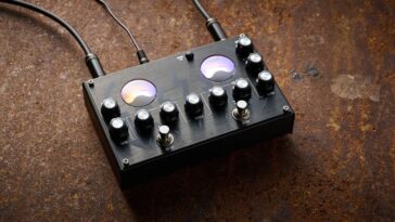 "These clear tones are distinctive and practical, reminiscent of traditional tube-driven bass amplifiers: A Review of the Ashdown Geezer Butler Pedal of Doom."]