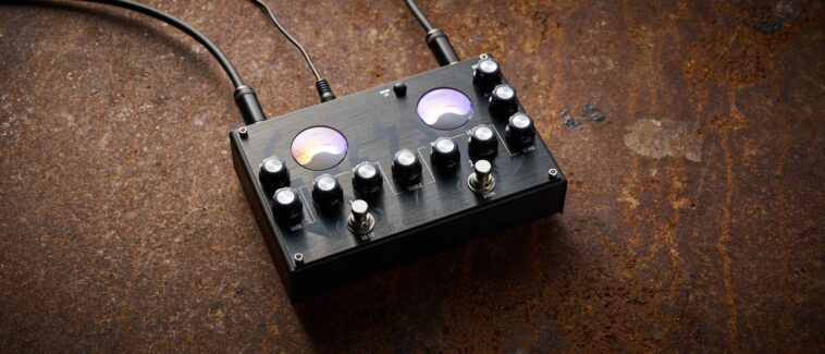 "These clear tones are distinctive and practical, reminiscent of traditional tube-driven bass amplifiers: A Review of the Ashdown Geezer Butler Pedal of Doom."]