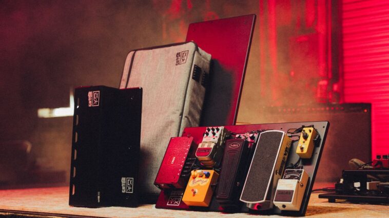 "Transforms concepts honed over 17 years as a professional rig builder": Gator collaborates with Vertex Effects to create a comprehensive "unified pedalboard system" featuring boards, bags, and fasteners.]