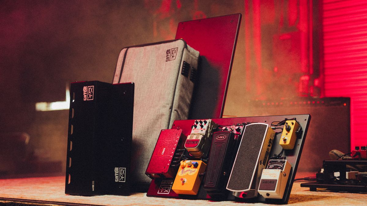 "Transforms concepts honed over 17 years as a professional rig builder": Gator collaborates with Vertex Effects to create a comprehensive "unified pedalboard system" featuring boards, bags, and fasteners.]