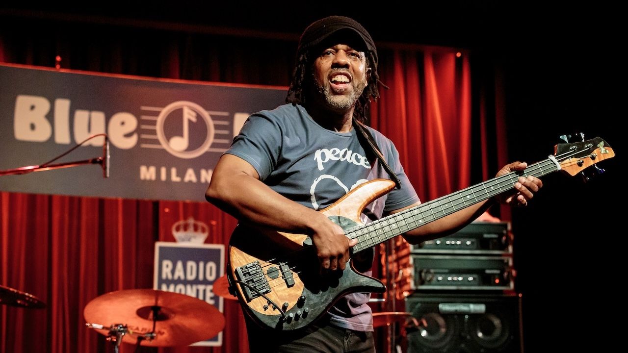 Victor Wooten: The Journey to Success in the Bass Community]